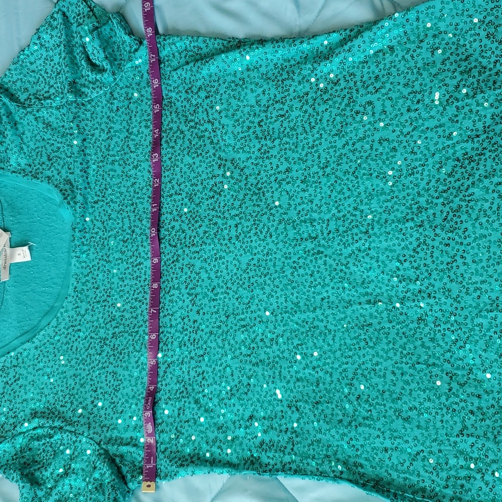 Green sequins top - Picture 3 of 6
